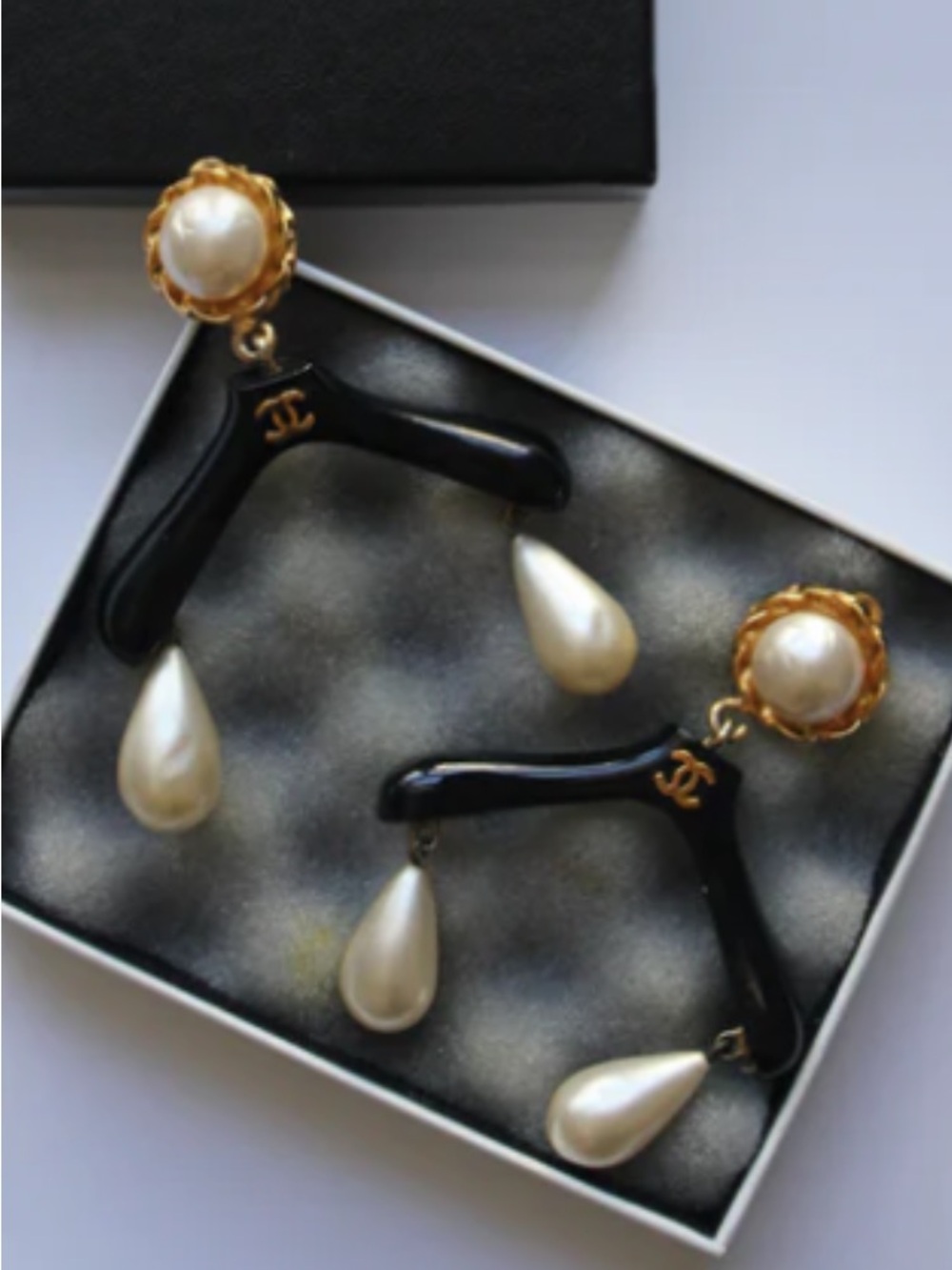 CHANEL Black Hanger Earrings with Gold & Pearl Drops - Picture 3 of 16